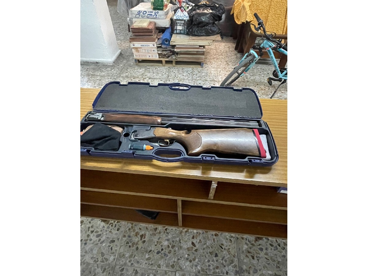 Beretta 682 X .. Báscula negra Banda SemiAlta