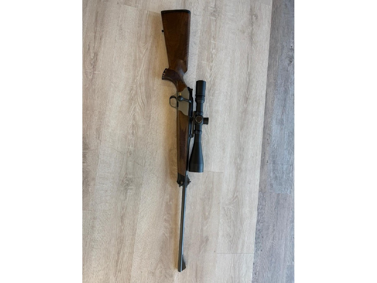 Blaser R8 + Visor Night Forcé 5.5 - 22x56