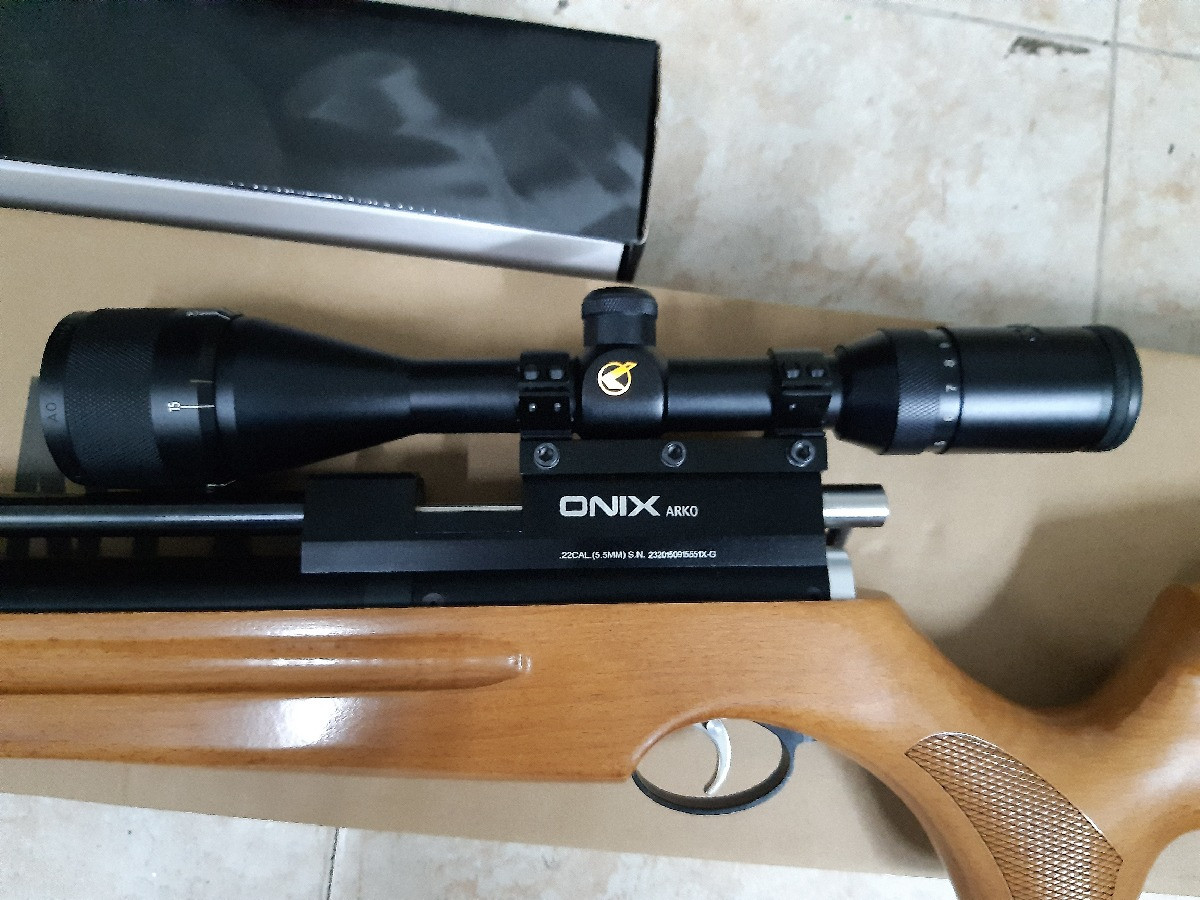 CARABINA AIRE COMPRIMIDO PCP Cal. 5,5 CON VISOR