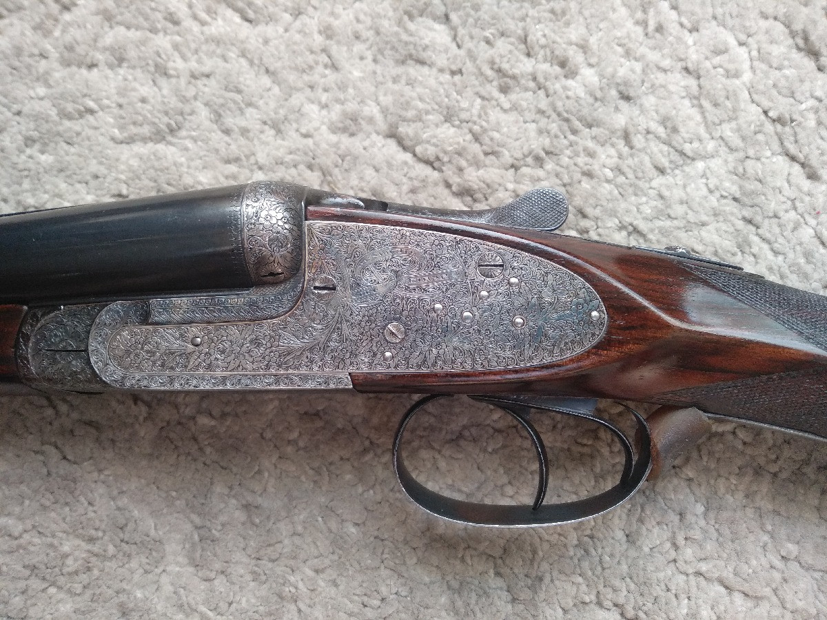 PARALELA FINA MATEO MENDICUTE