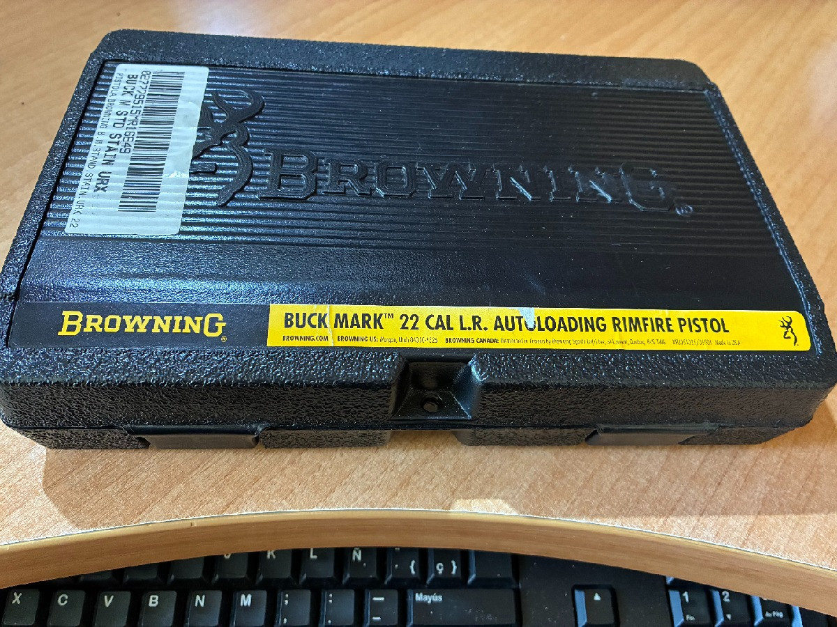pistola BROWNING BUCK MARK CAL.22 L.R.