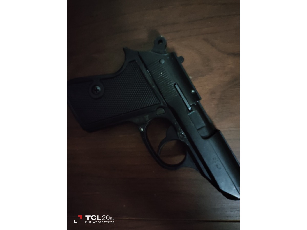 Pistola detonadora .