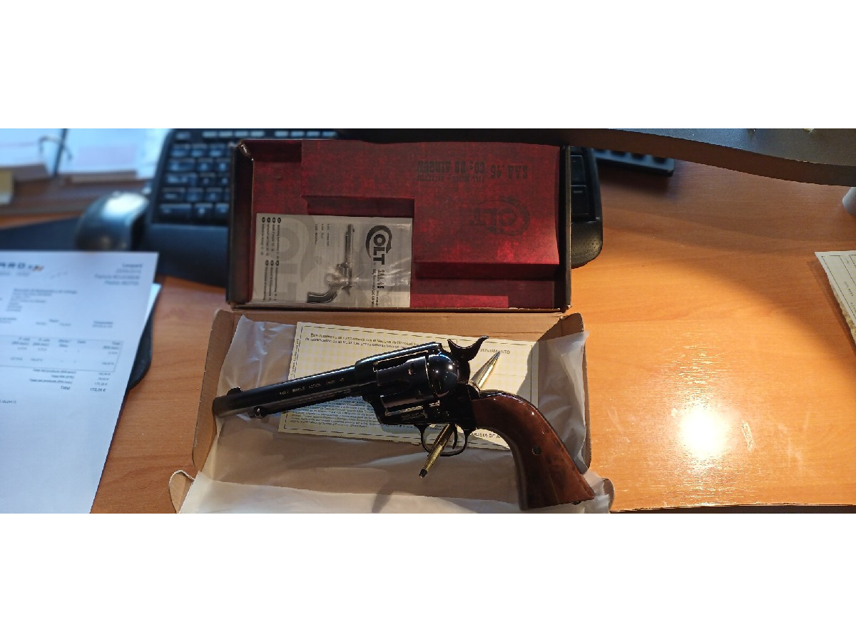 Revólver Colt Peacemaker CO2 Umarex