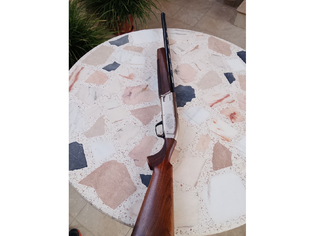 Se vende Browning maxus