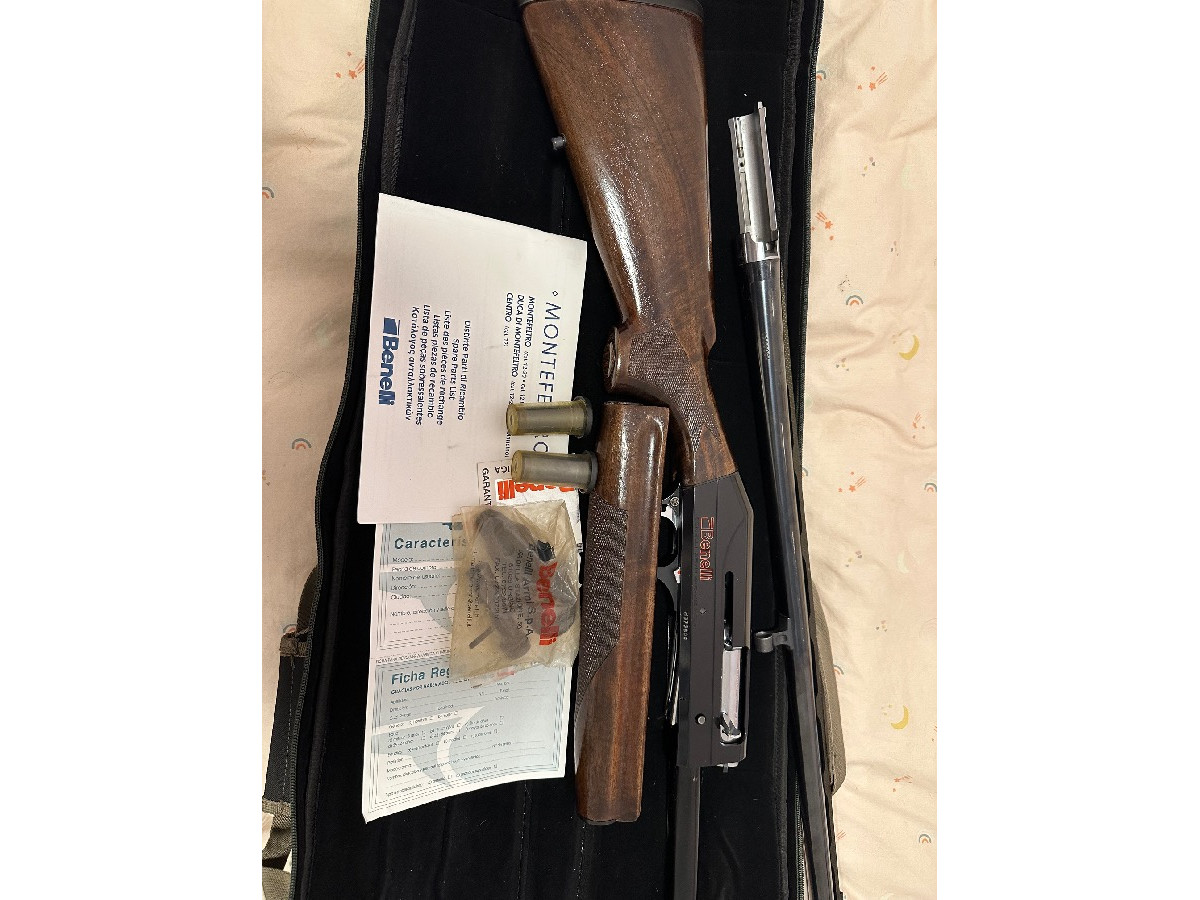 Semiautomática Benelli centro