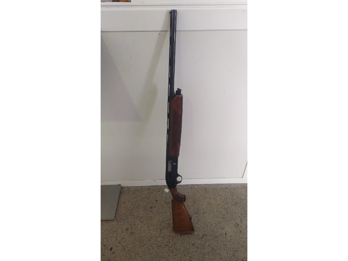 Semiautomática Beretta 302