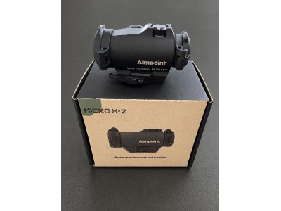 Aimpoint Micro H-2 4 MOA con montura QD