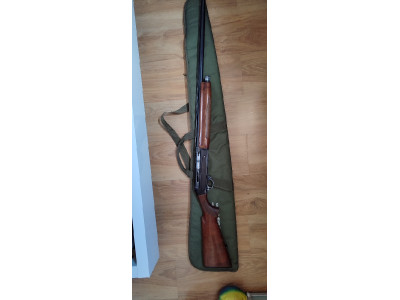 Benelli 121 semiautomática