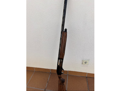 Benelli Centro Semiautomática