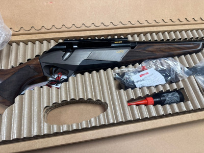 Benelli Lupo 30-06 + Visor Minox RS4 de 3-12x56