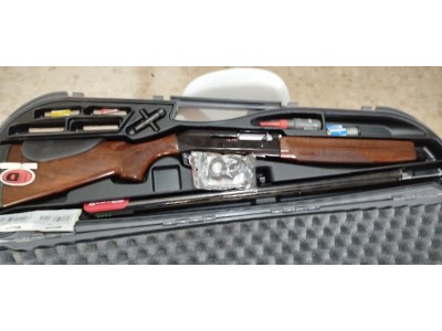 Benelli Montefeltro Centro crio semiautomática 66 cm
