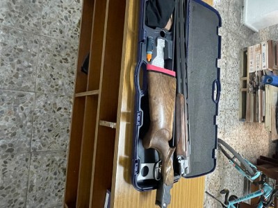 Beretta 682 X .. Báscula negra Banda SemiAlta
