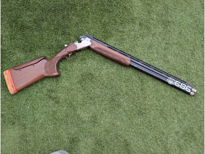 Beretta 686E Sporting 71 cm Cañón con Banda Alta y Culata de Plato