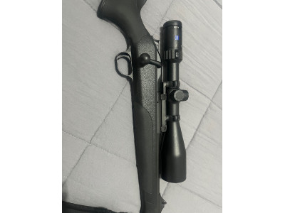 Blaser R8 calibre 30.06 c Blaser y visor Zeiss