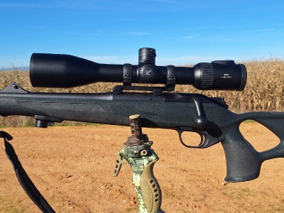 Blaser R8 Professional Sucess Zurdo  300WSM con magnaport