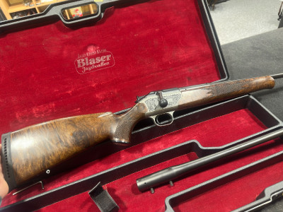 Blaser R93 Luxus 30-06 + Cañón 243