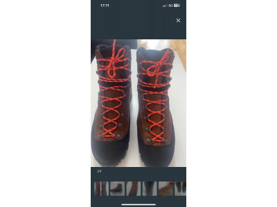 Bota de monte  marca aku talla 47