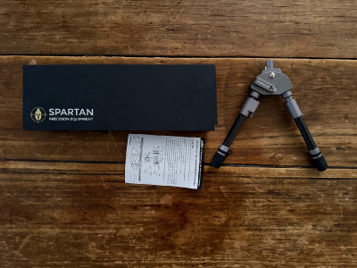 Bípode Spartan Javelin Pro Hunt Corto