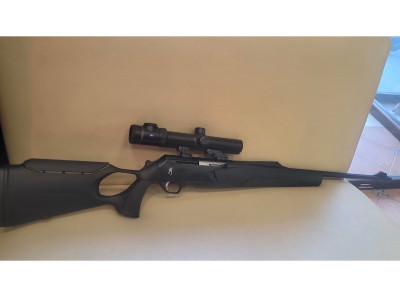 Browning 4X Thumbhole a Estrenar