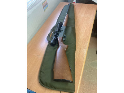 Carabina ANSCHUTZ modelo 525