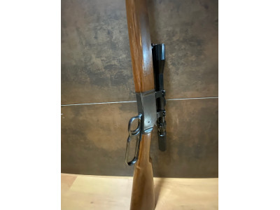 Carabina de palanca miroku 22lr