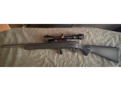 Carabina Semiautomática Savage 64 FV-SR | Cal. .22