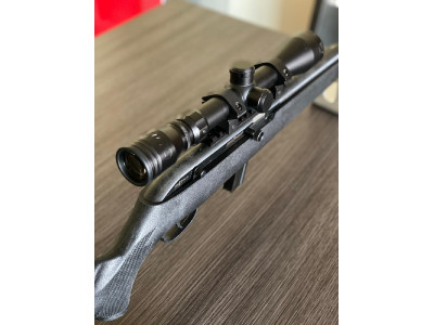 Carabina Semiautomática Savage 64 FV-SR | Cal. .22 LR