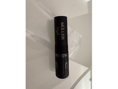 Chokes Muller passing