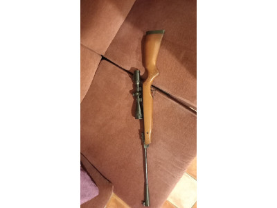 Cometa 300 5.5 con visor UTG 3-9×40