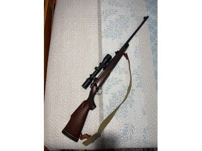 Winchester 70 Rifle de Cerrojo y Visor