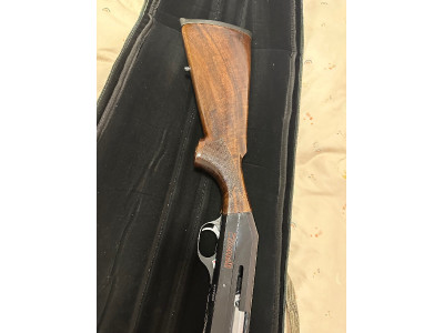 Escopeta benelli centro 12