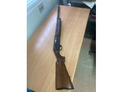 Escopeta BENELLI modelo SAUT