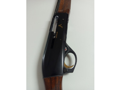 Escopeta Benelli Monte fieltro 20