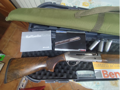 Escopeta benelli rafaelo crio evo nogal calibre 12