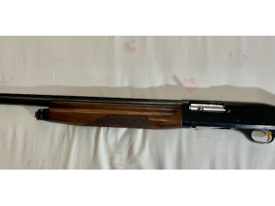 Escopeta Benelli repetidora Súper 90 para zurdo