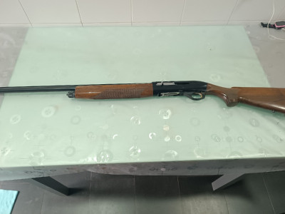 Escopeta Benelli zurdos
