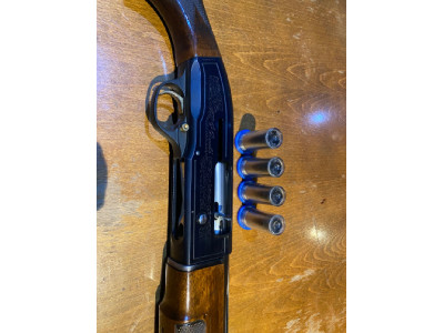 Escopeta Beretta modelo 303