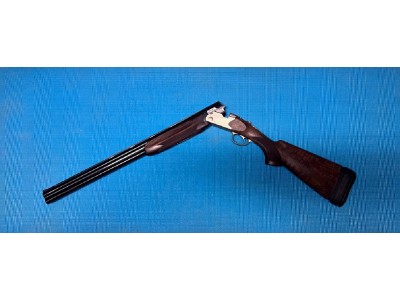 Escopeta Beretta Perennia III Calibre 12/70