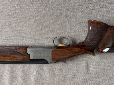 Escopeta Browning B525.
