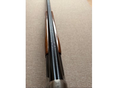 Escopeta Browning B525.