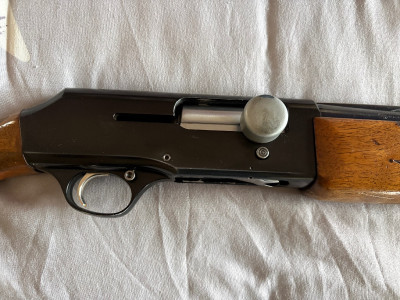 Escopeta browning b80