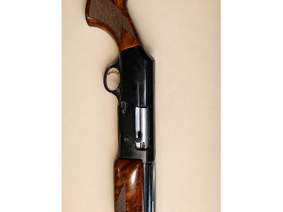 Escopeta Browning B80 Super Ligera