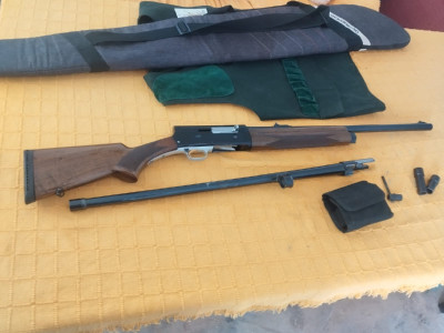 Escopeta Browning Calibre 12