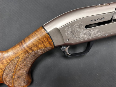 Escopeta Browning Maxus