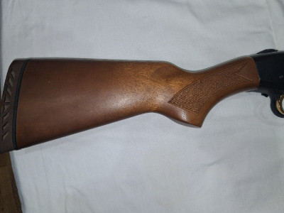 Escopeta corredera Mossberg