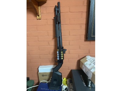 Escopeta corredera MOSSBERG 590 7 T