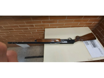Escopeta de Caza Repetidora FN 12