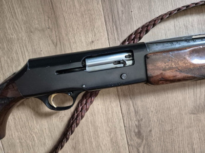 Escopeta de repetición BROWNING
