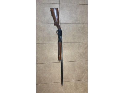 Escopeta Franchi repetidora cal 12