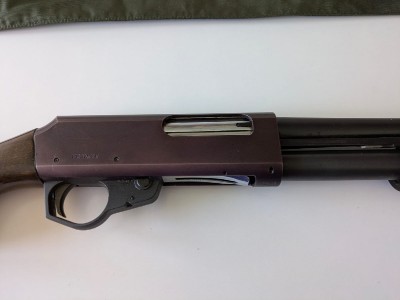Escopeta marca FRANCHI calibre 12